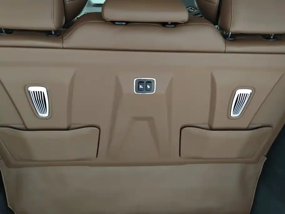 Mercedes-Benz V-Class 2023