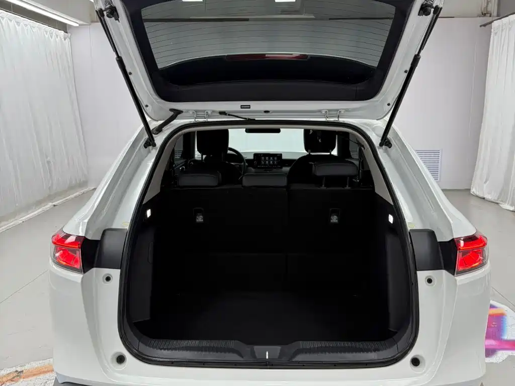 Honda Vezel 2023 — фото 19