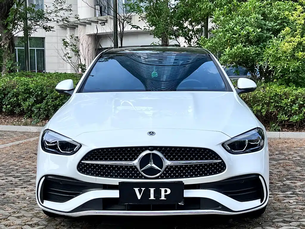 Mercedes-Benz C-Class 2023 — фото 2