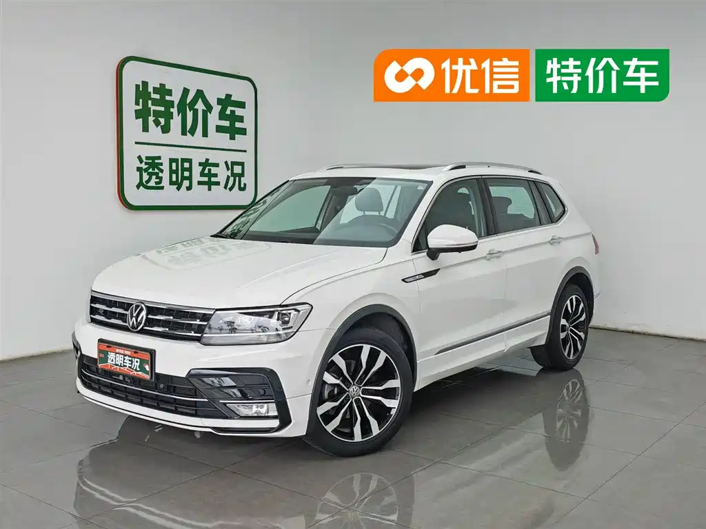 Volkswagen Tiguan L 2021 — фото 1