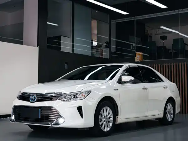 Toyota Camry 2016