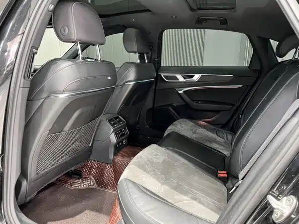 Audi A6L 2023