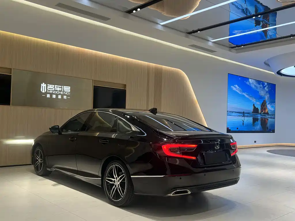 Honda Accord 2022 — фото 4