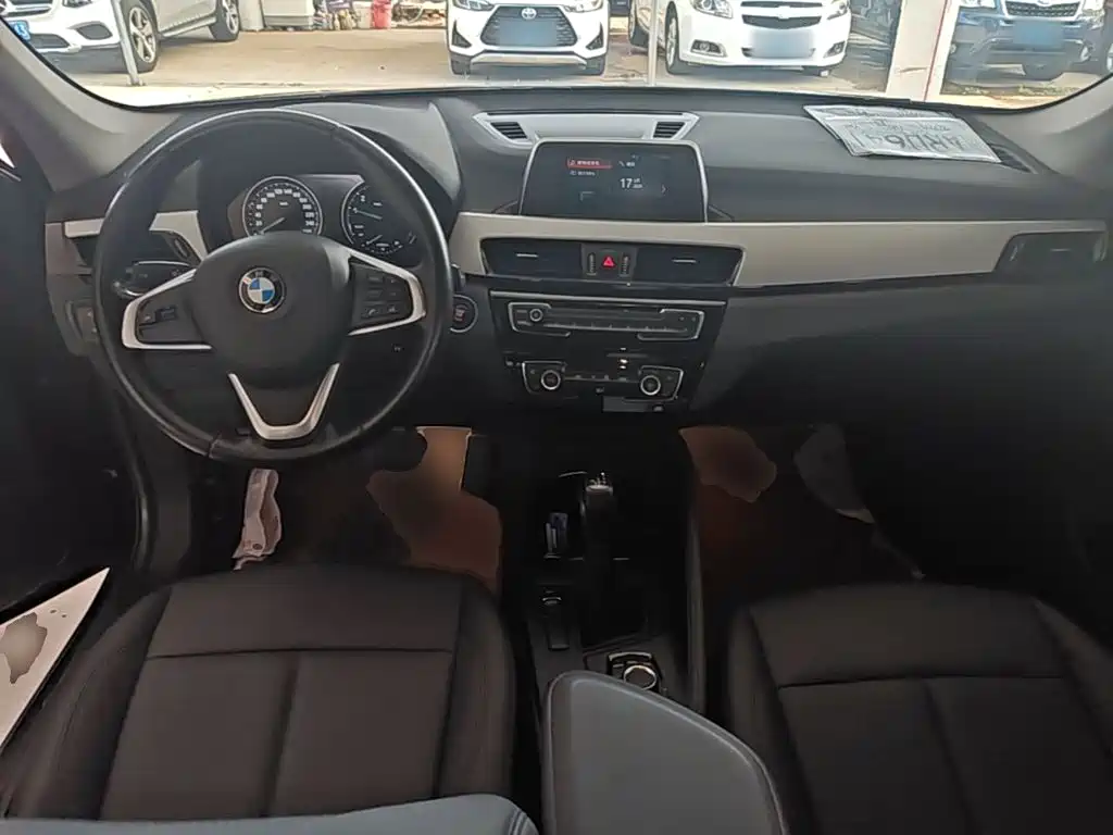 BMW X1 2019 — фото 10
