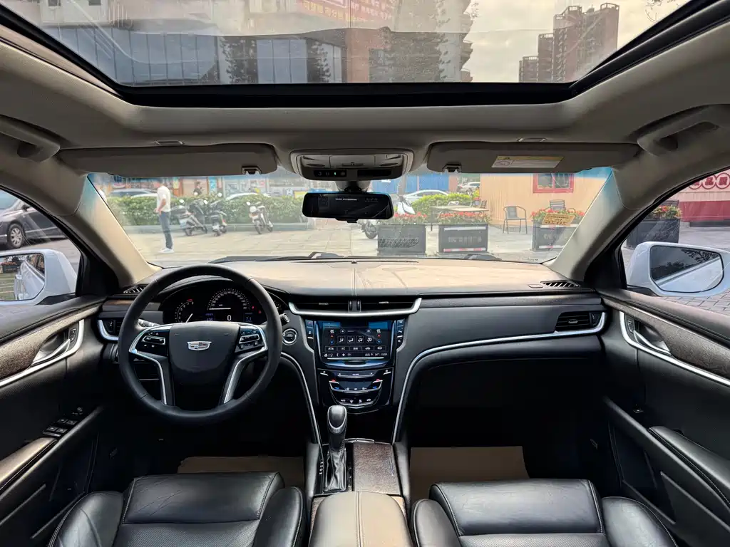 Cadillac XTS 2019 — фото 16