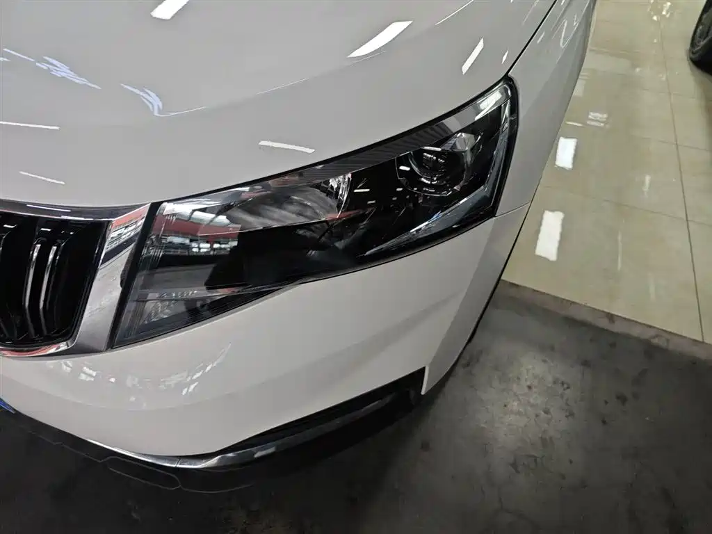 Skoda Kamiq 2021 — фото 18