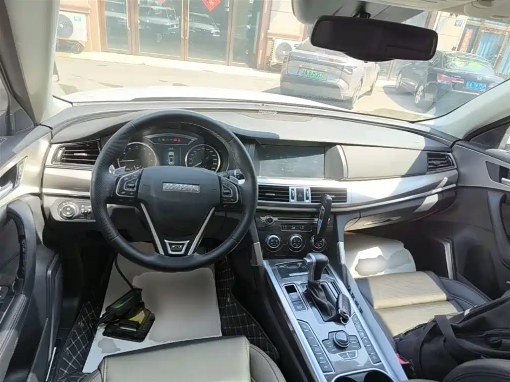 Haval H7 2018 — фото 10