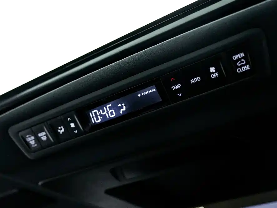 Toyota Vellfire 2021 — фото 24