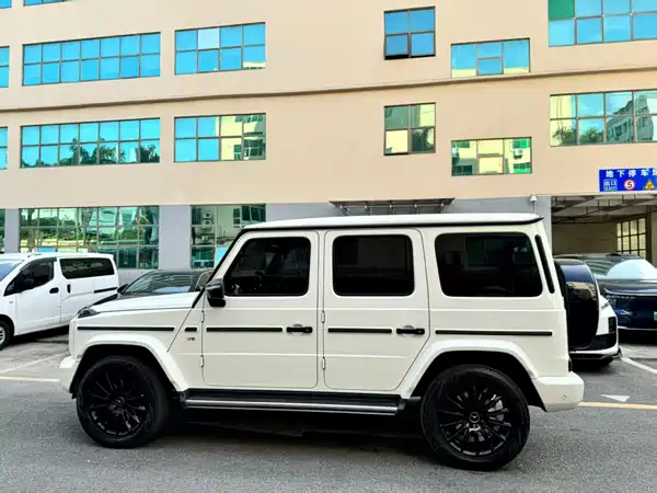 Mercedes-Benz G-Class 2023
