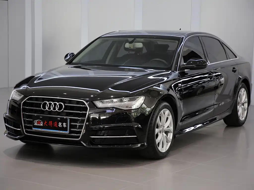 Audi A6L 2019 — фото 1