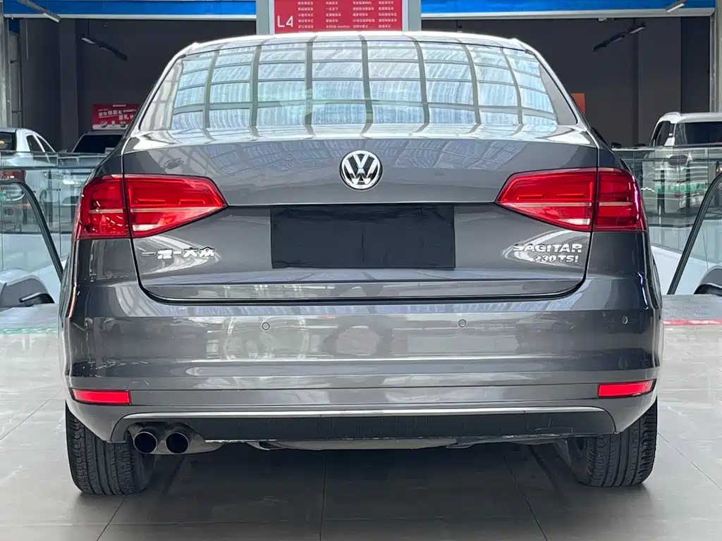 Volkswagen Sagitar 2015 — фото 8