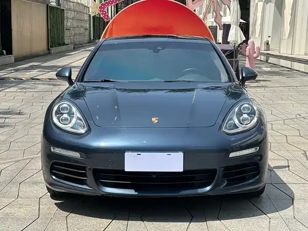 Porsche Panamera 2014