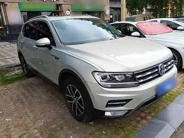 Volkswagen Tiguan L 2017