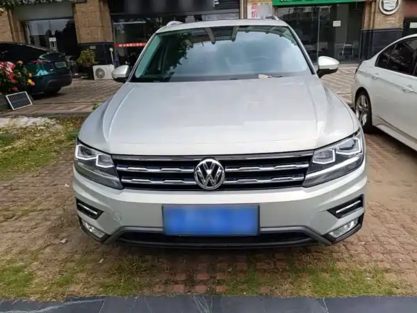 Volkswagen Tiguan L 2017
