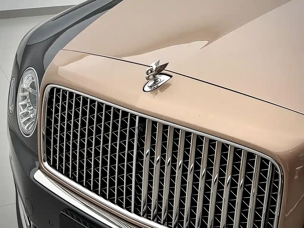 Bentley Mulsanne 2018 — фото 4