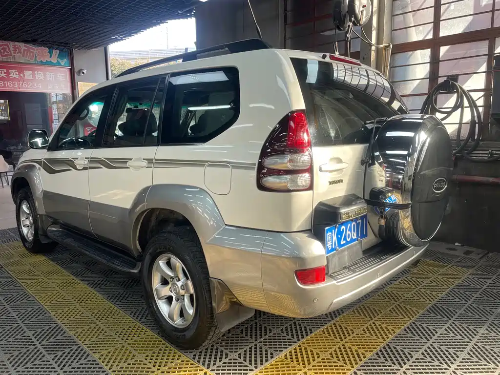 Toyota Prado 2004