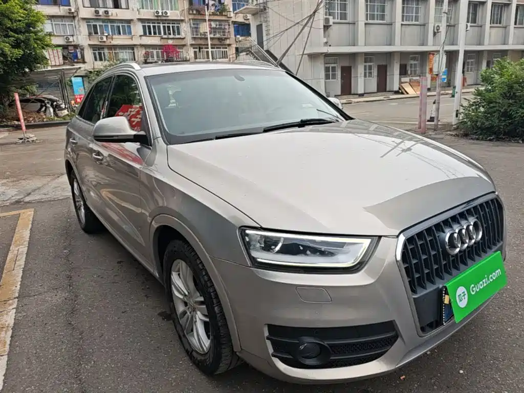 Audi Q3 2015 — фото 4