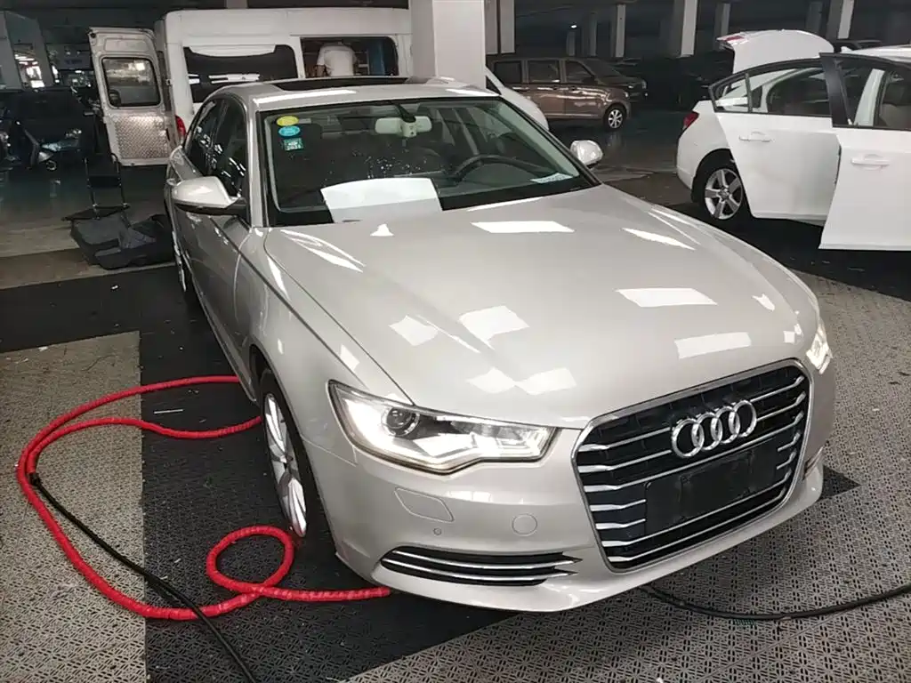 Audi A6L 2015 — фото 4