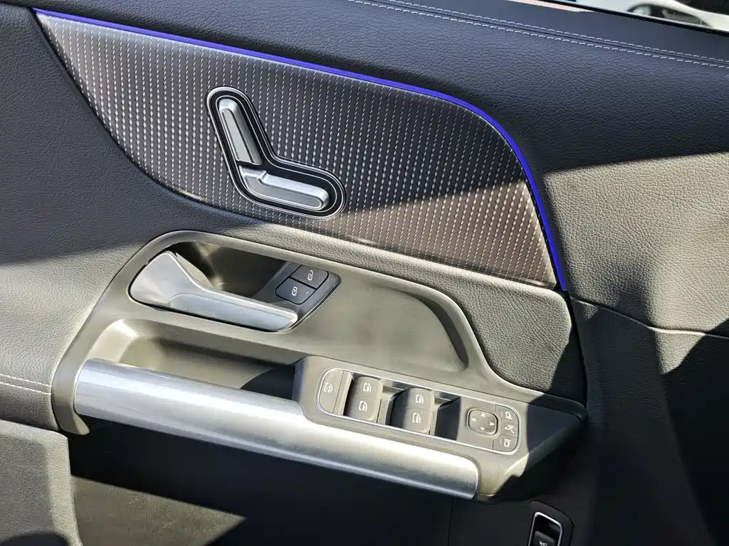 Mercedes-Benz GLA 2022 — фото 7