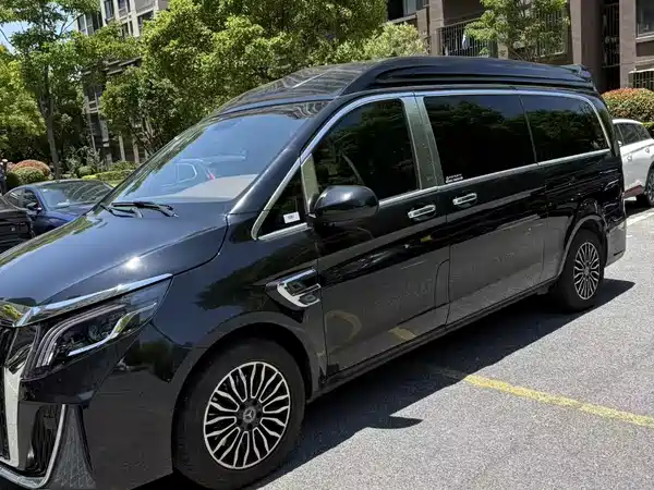 Mercedes-Benz Vito 2024