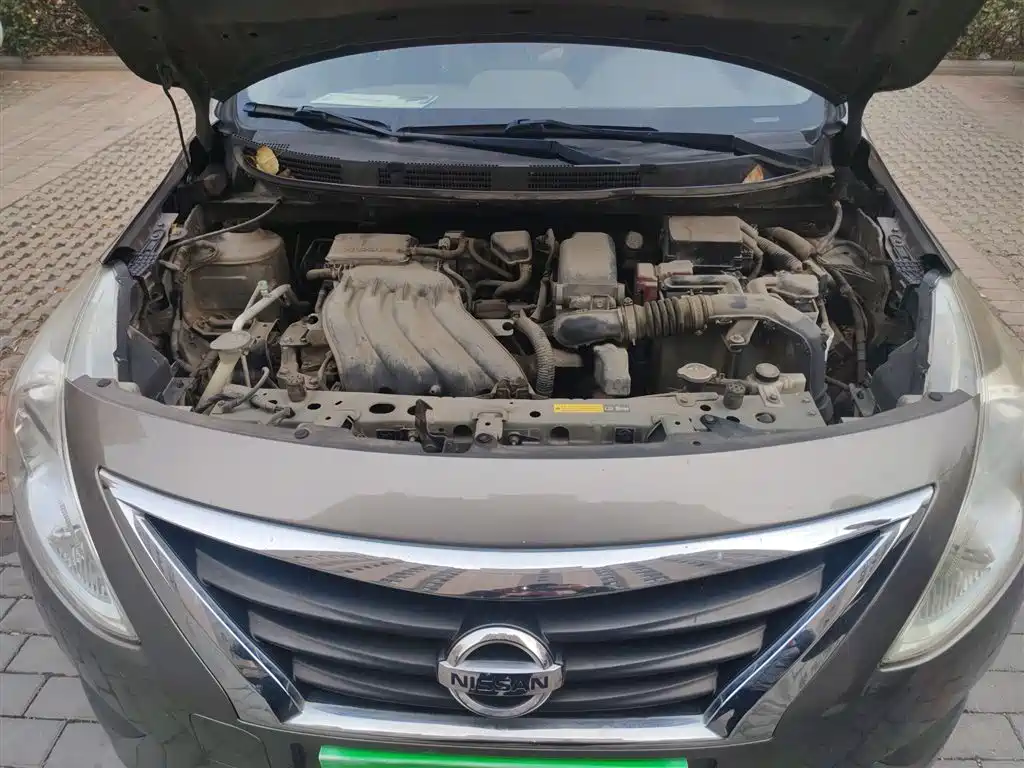 Nissan Sunny 2017 — фото 11