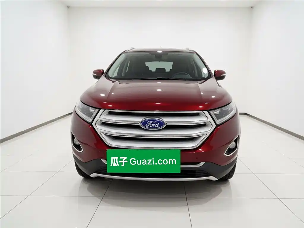 Ford Edge 2019 — фото 24