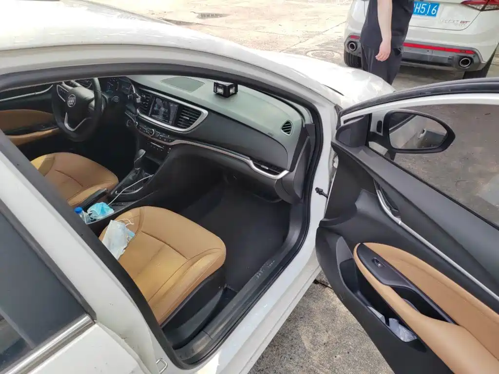 Buick Excelle 2018 — фото 20