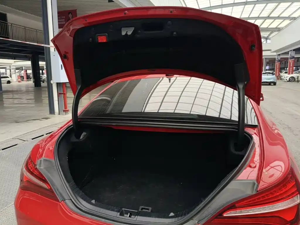 Mercedes-Benz CLA 2018 — фото 19