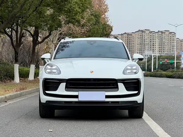 Porsche Macan 2022