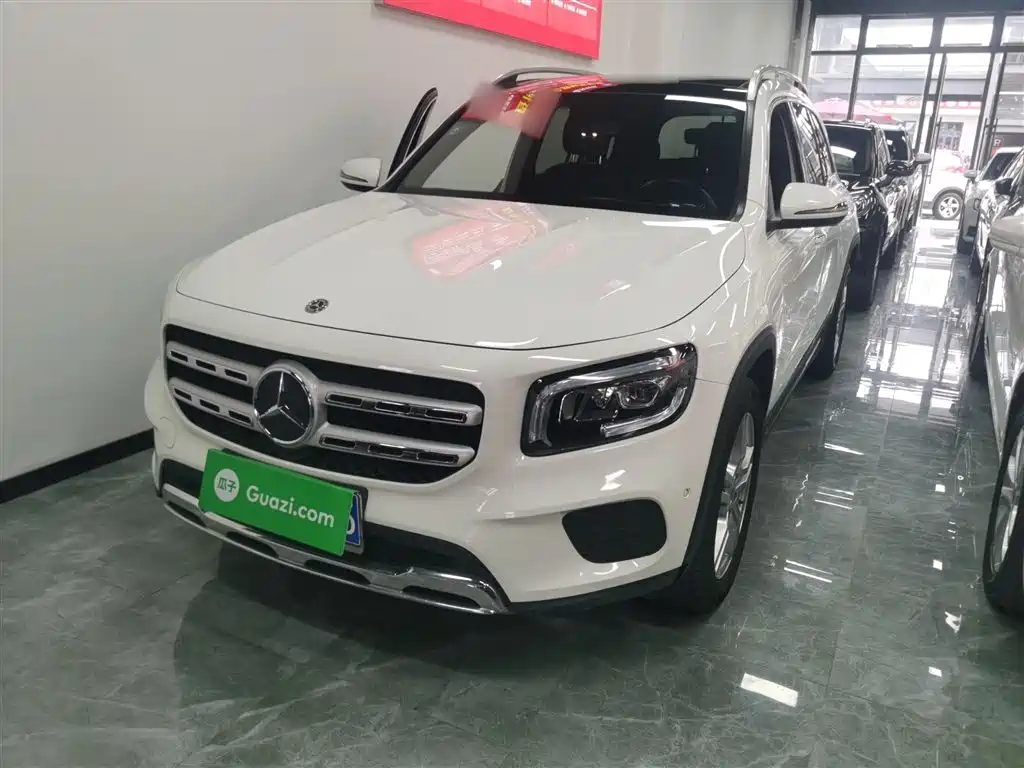 Mercedes-Benz GLB 2020 — фото 2