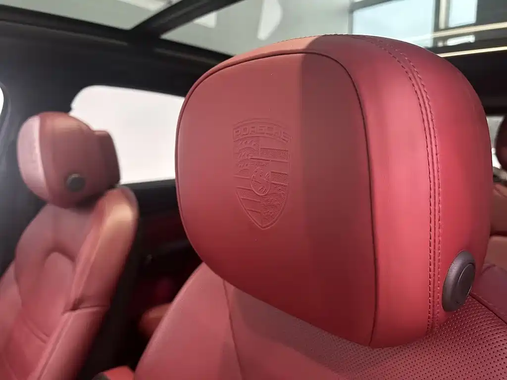 Porsche Cayenne 2020 — фото 12