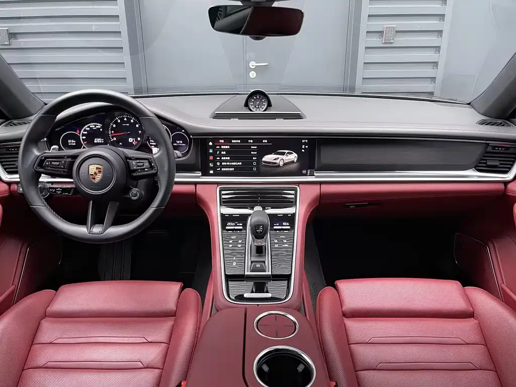 Porsche Panamera 2023 — фото 15