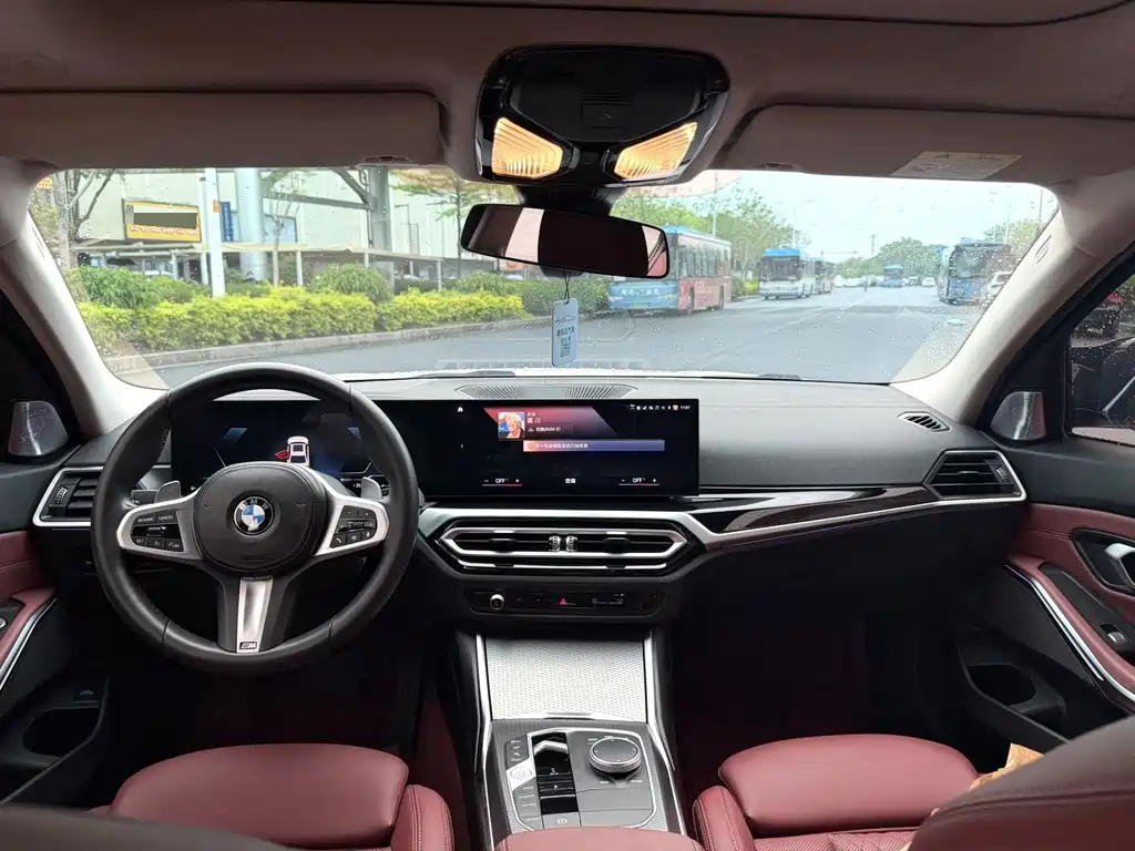 BMW 3 Series 2023