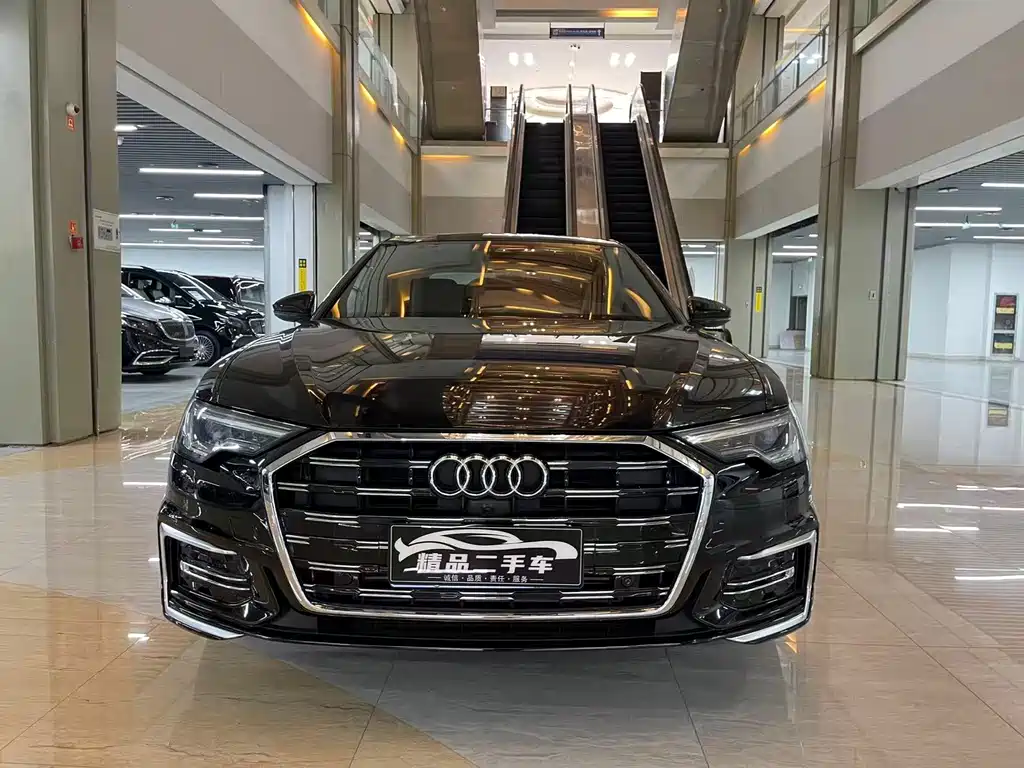 Audi A6L 2025 — фото 2