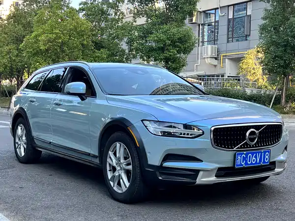 Volvo V90 2018