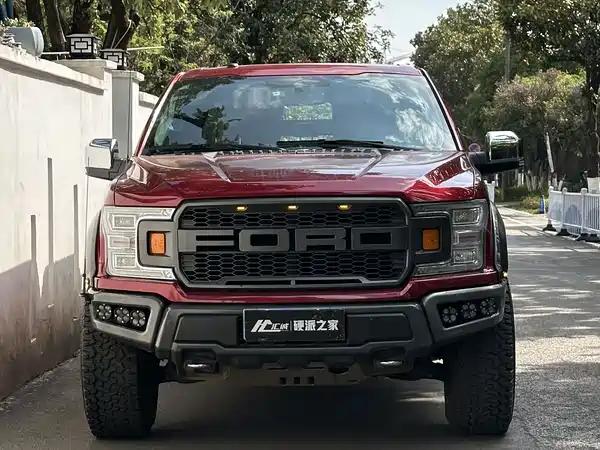 Ford F-150 Raptor 2020