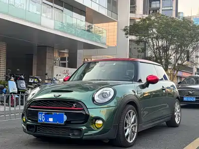 MINI MINI 2016