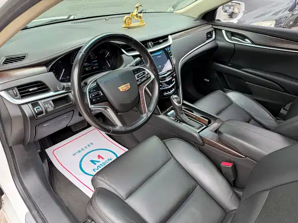 Cadillac XTS 2018