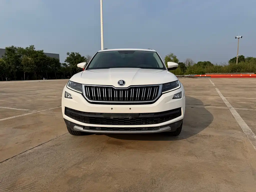 Skoda Kodiaq 2021 — фото 2