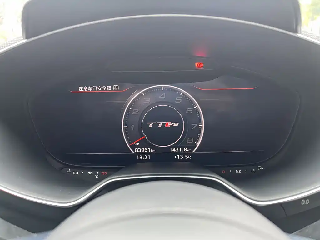 Audi TT RS 2018 — фото 3