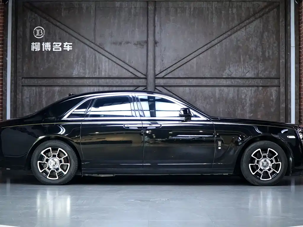 Rolls-Royce Ghost 2014 — фото 4