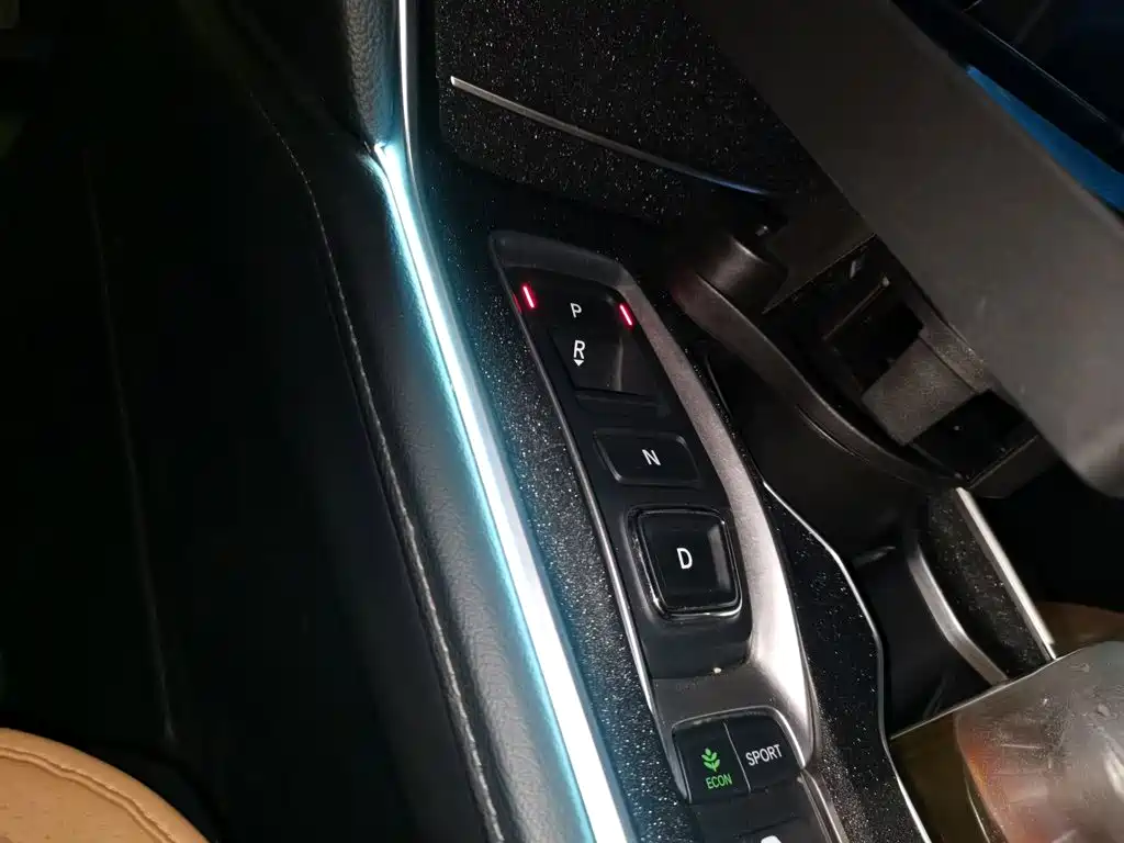Honda Accord 2020 — фото 10