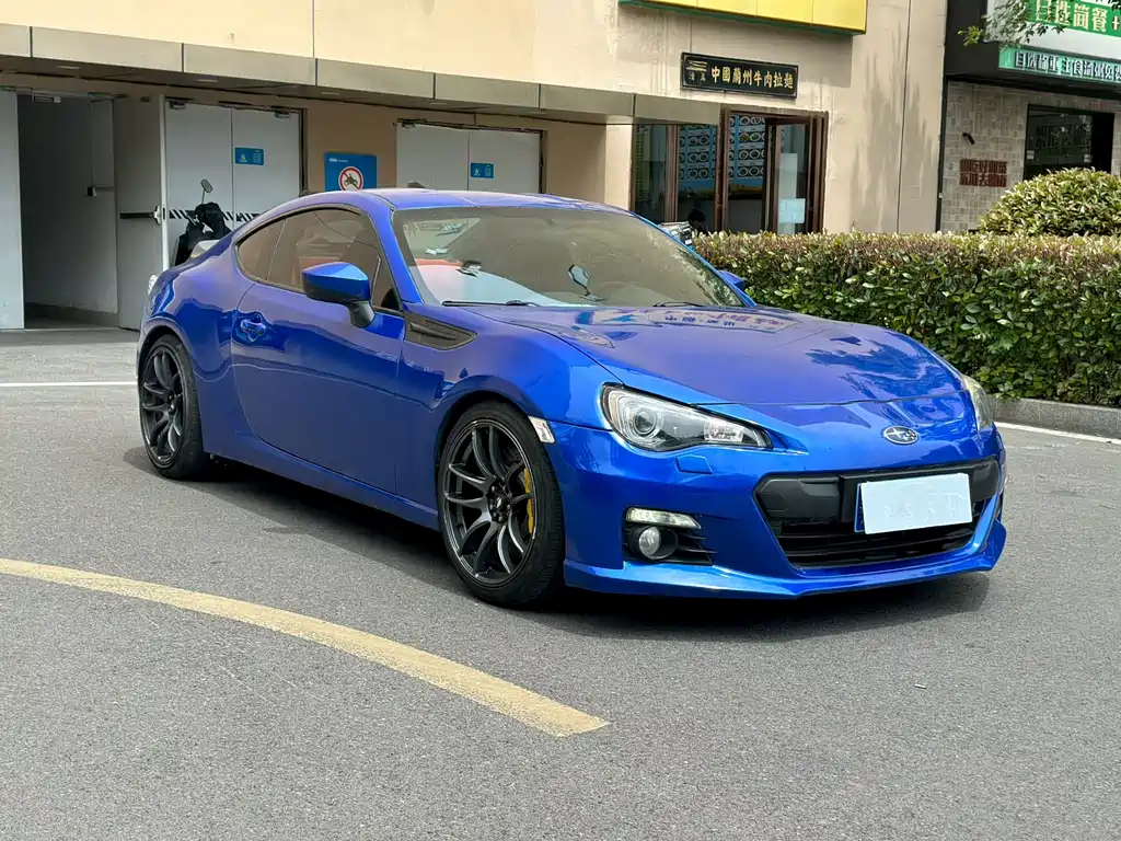 Subaru BRZ 2015 — фото 3