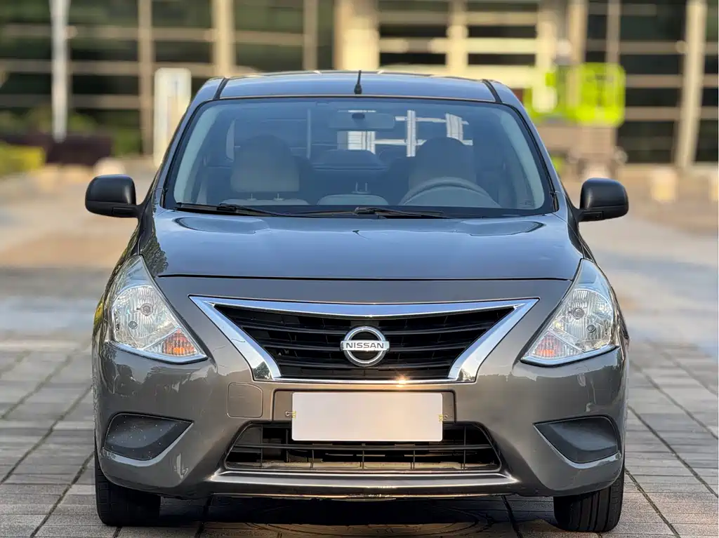 Nissan Sunny 2015 — фото 2