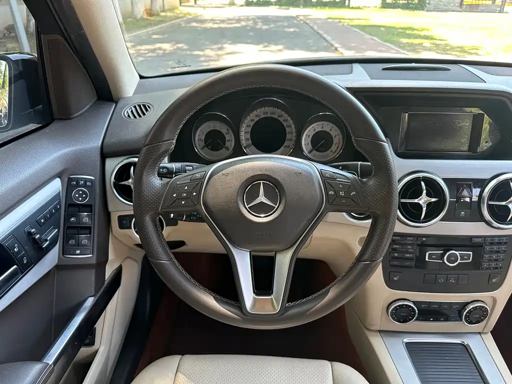 Mercedes-Benz GLK-Class 2013 — фото 38