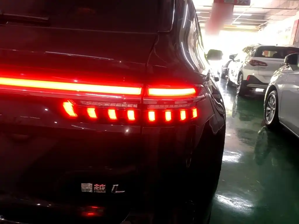 Geely Xingyue L 2025 — фото 8