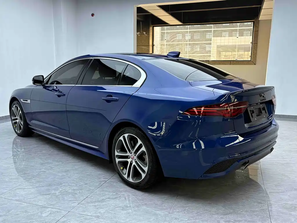 Jaguar XEL 2022 — фото 14