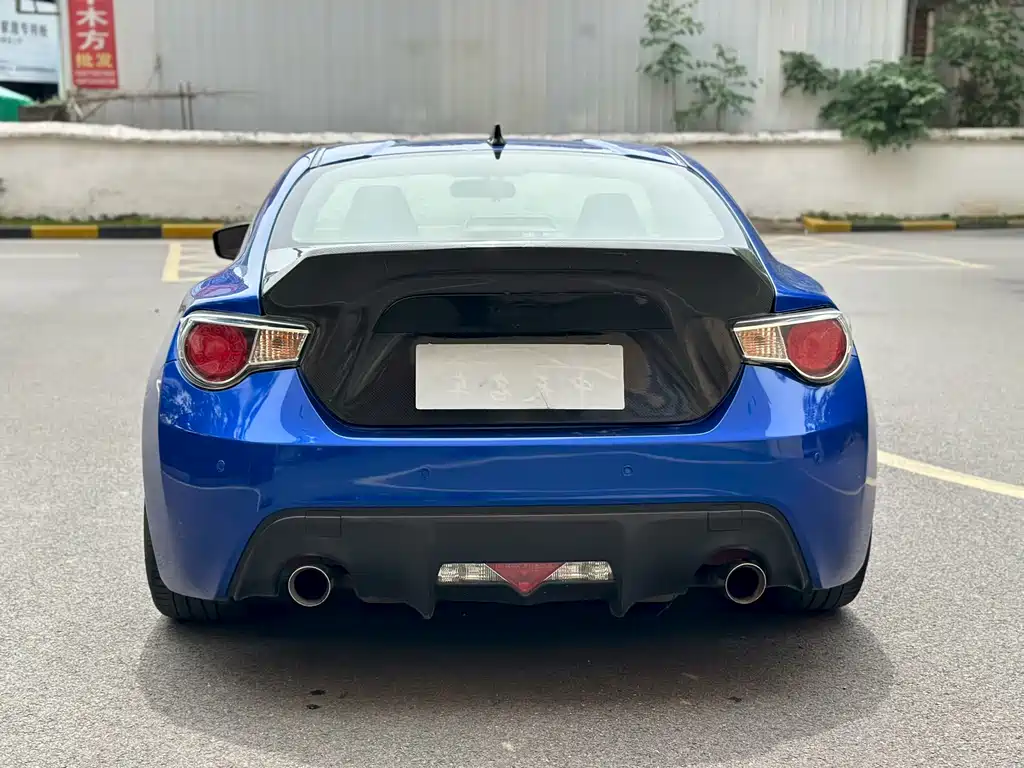 Subaru BRZ 2015 — фото 8