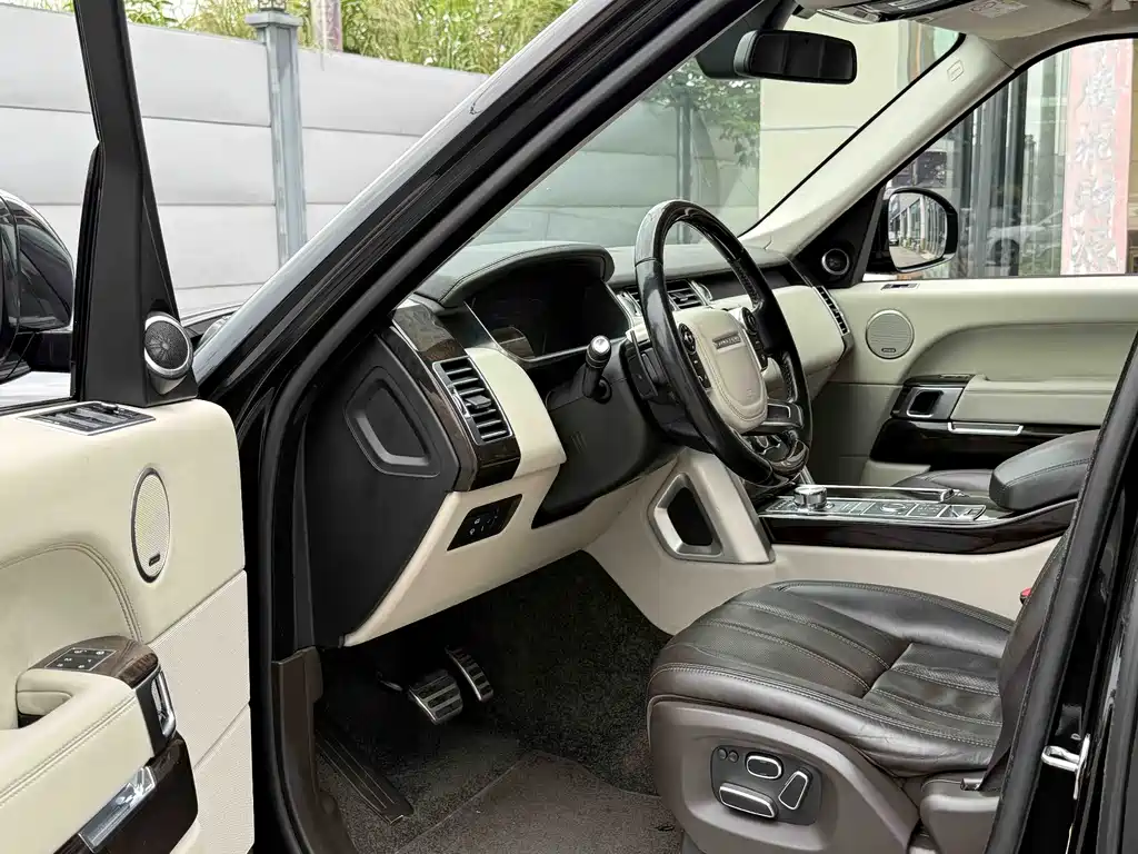 Land Rover Range Rover 2015 — фото 4