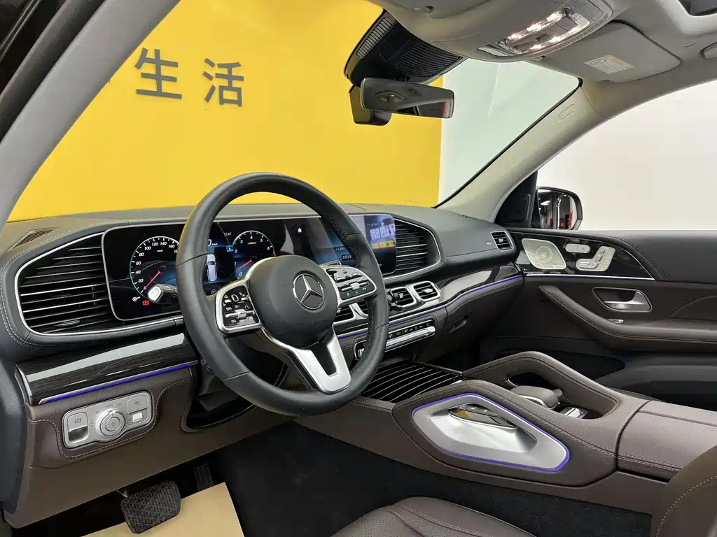 Mercedes-Benz GLS 2022 — фото 10